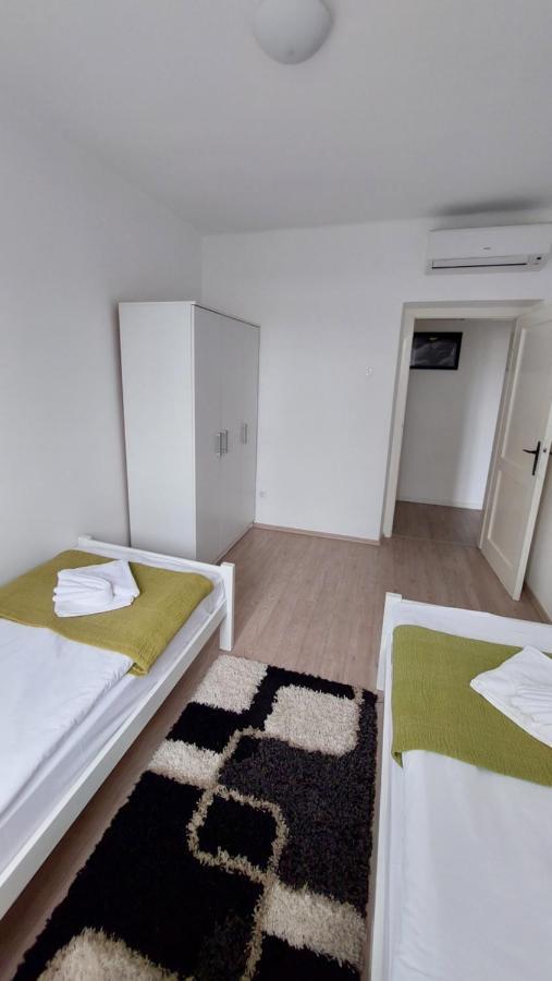 Sailing Forever Bungalow Kastela Ngoại thất bức ảnh