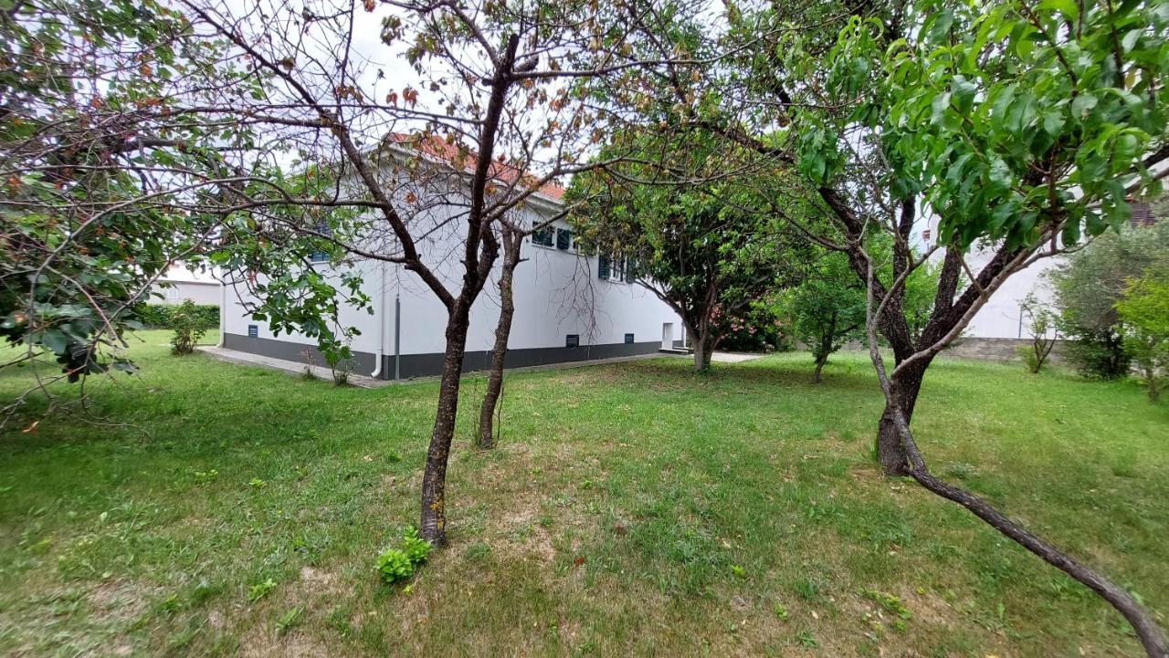 Sailing Forever Bungalow Kastela Ngoại thất bức ảnh