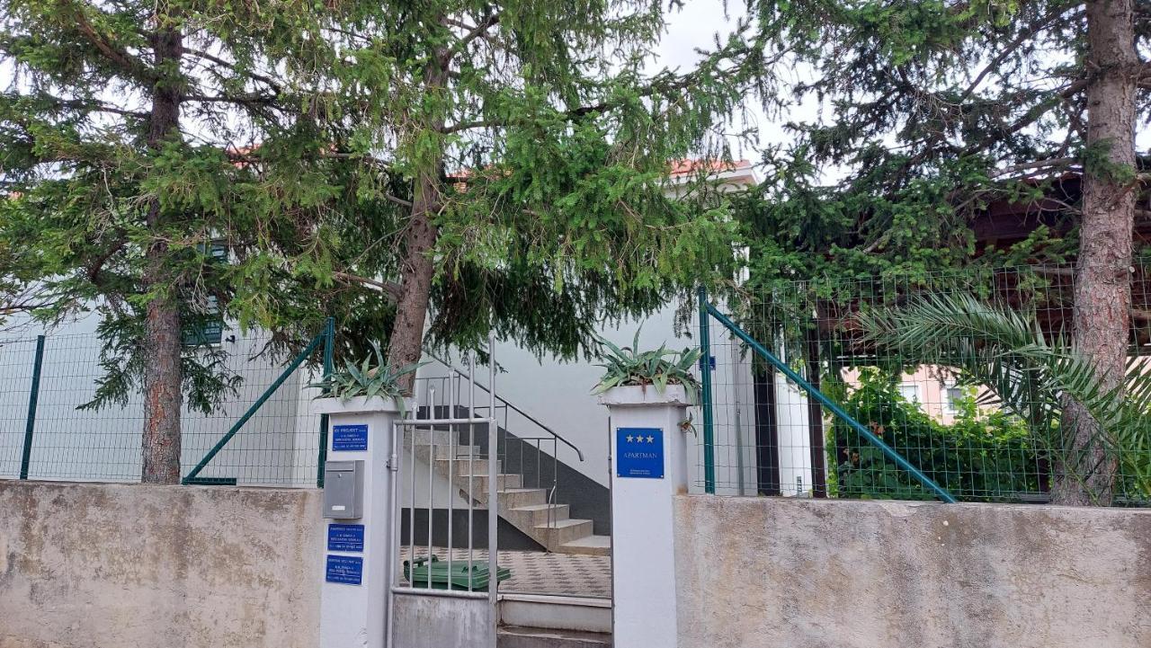Sailing Forever Bungalow Kastela Ngoại thất bức ảnh